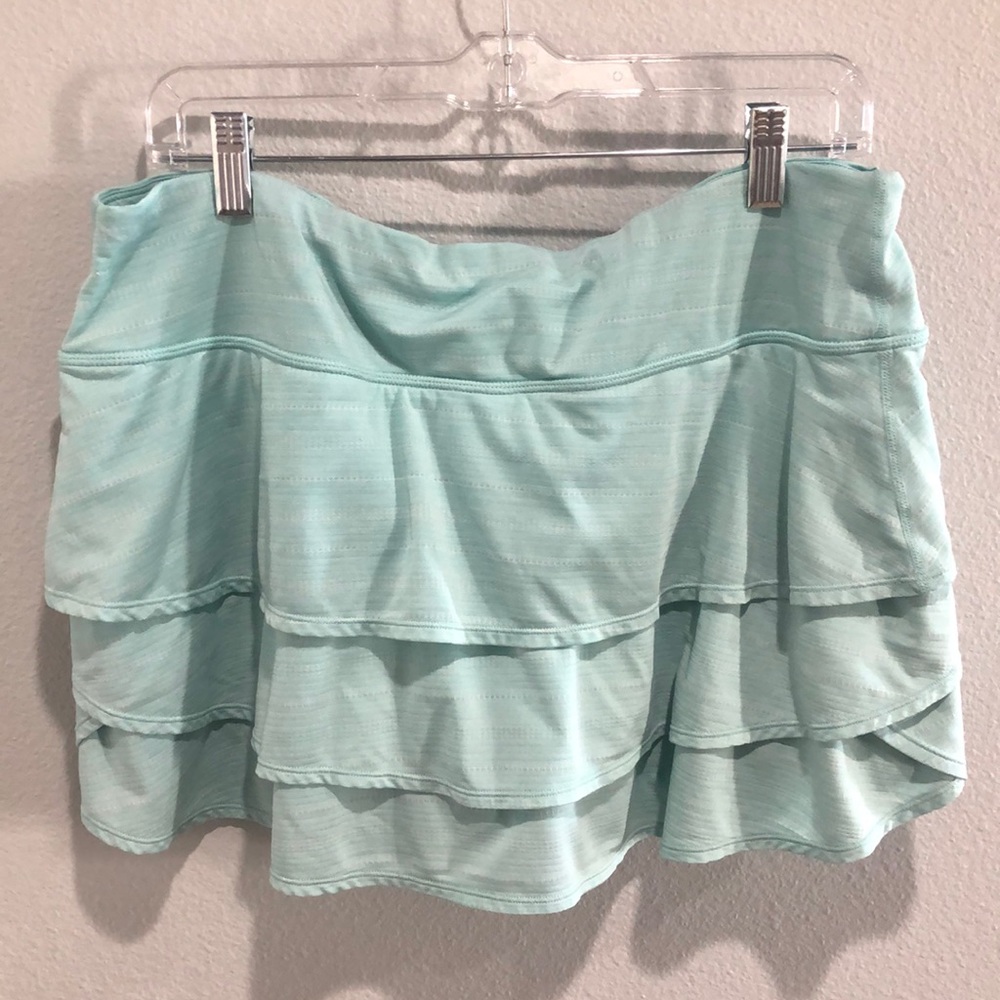 Athleta Pale Turquoise Skort - size XL